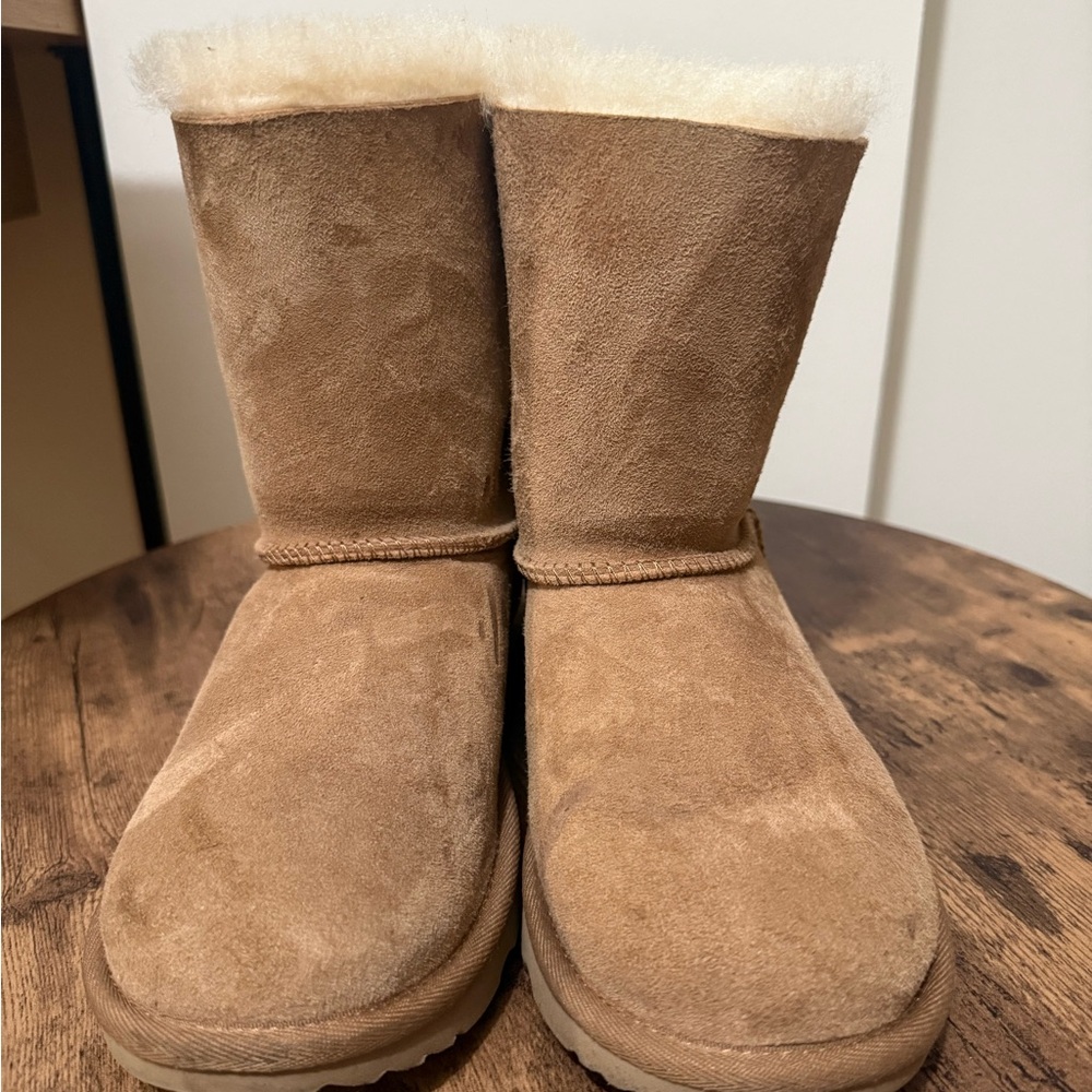 UGG Cream Shearling Lined Boots